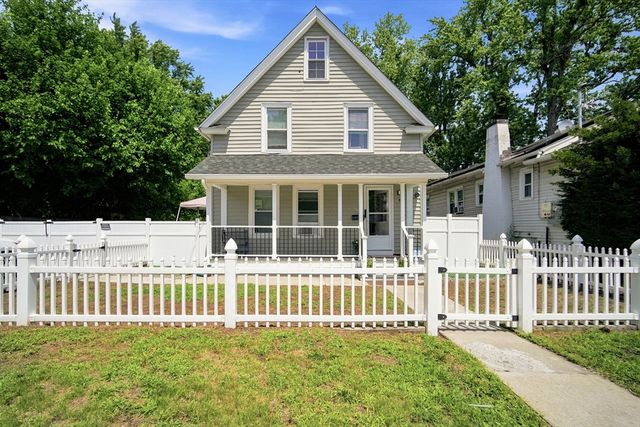72 Switzer Street, Springfield, MA 01109