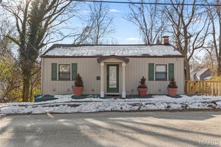 908 State Street, Alton, IL 62002