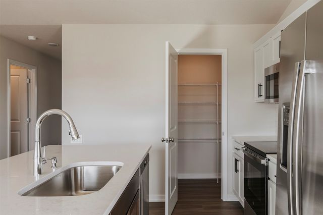 450 Commons Drive, Carlisle, IA 50047