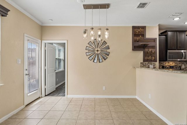 7811 Creekshore CV, San Antonio, TX 78254