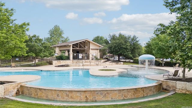 7811 Creekshore CV, San Antonio, TX 78254