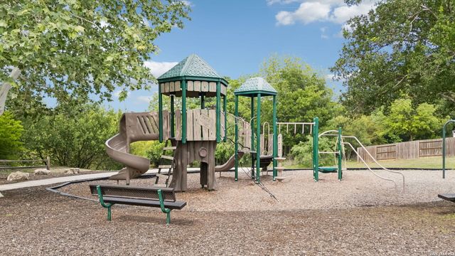 7811 Creekshore CV, San Antonio, TX 78254