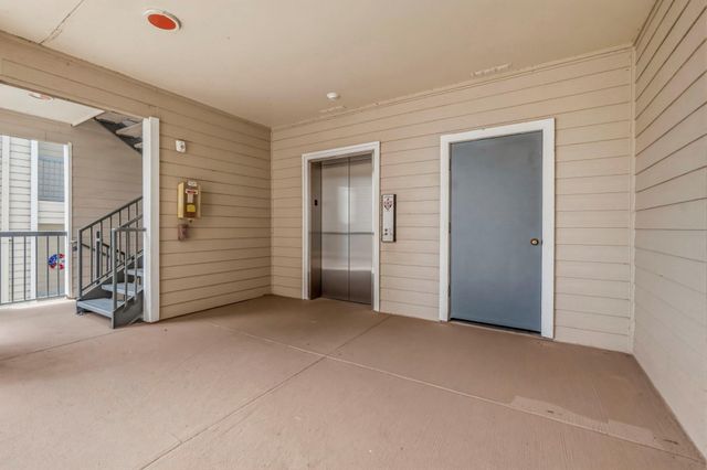 12800 Melville Drive B210, Montgomery, TX 77356
