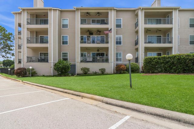 12800 Melville Drive B210, Montgomery, TX 77356