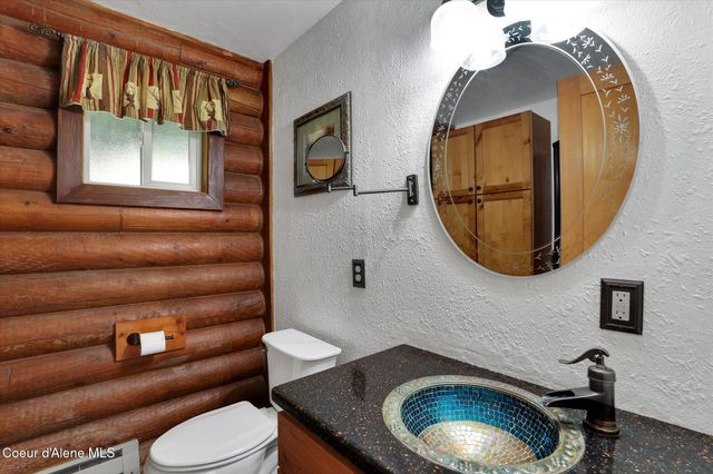 7228 W Senequoteen Trl, Spirit Lake, ID 83869