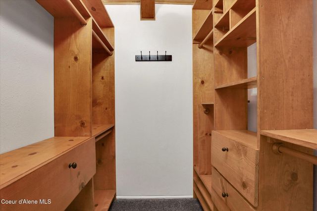 7228 W Senequoteen Trl, Spirit Lake, ID 83869