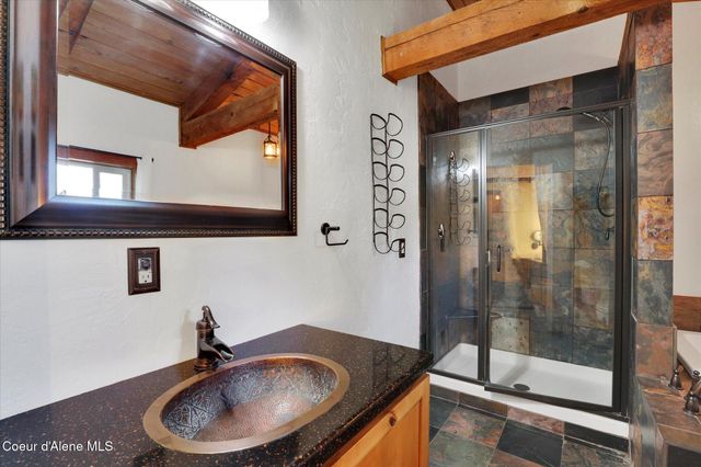 7228 W Senequoteen Trl, Spirit Lake, ID 83869