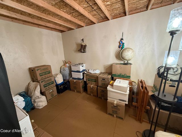 7228 W Senequoteen Trl, Spirit Lake, ID 83869