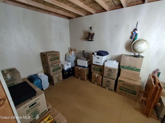 7228 W Senequoteen Trl, Spirit Lake, ID 83869