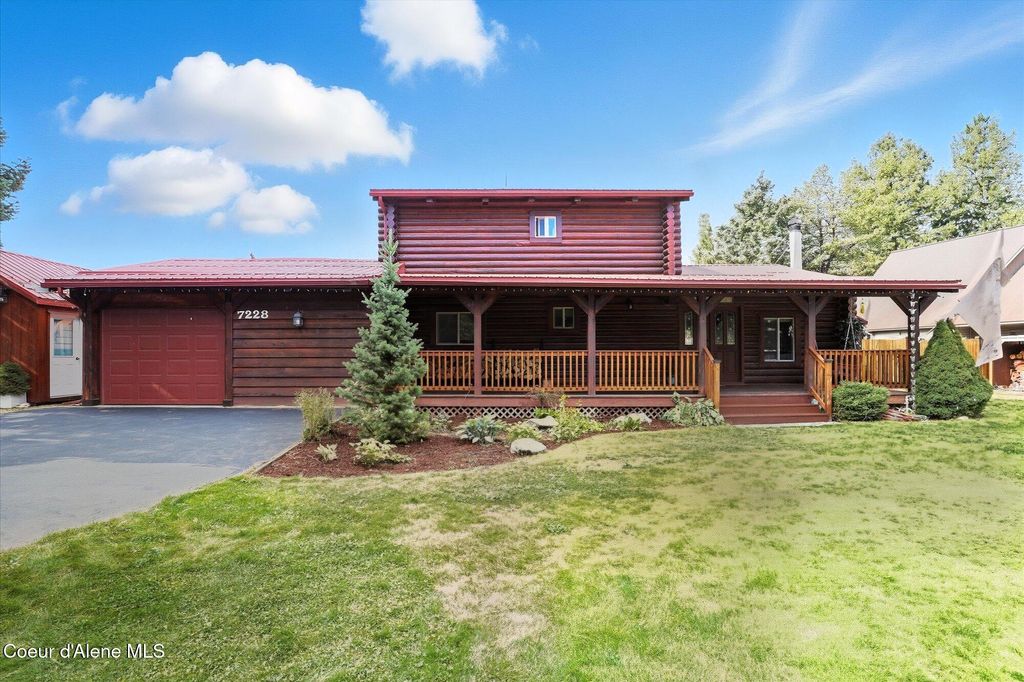 7228 W Senequoteen Trl, Spirit Lake, ID 83869