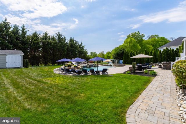 818 DERIUS DR, Mickleton, NJ 08056