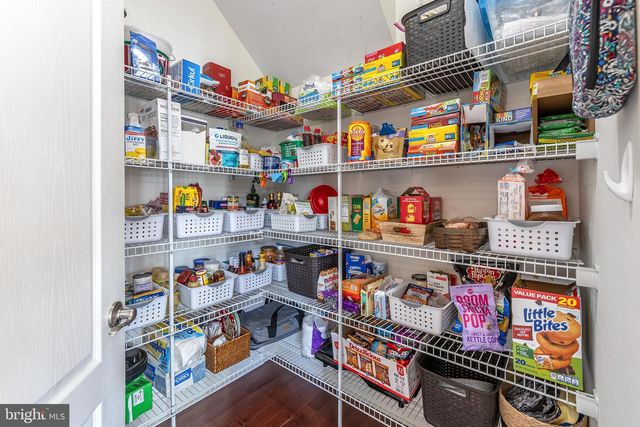 818 DERIUS DR, Mickleton, NJ 08056
