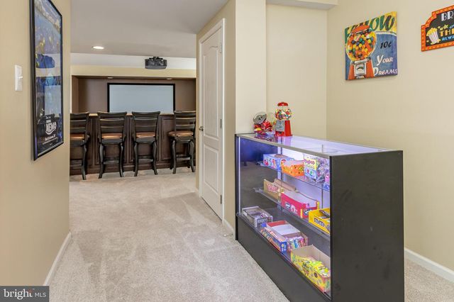 818 DERIUS DR, Mickleton, NJ 08056