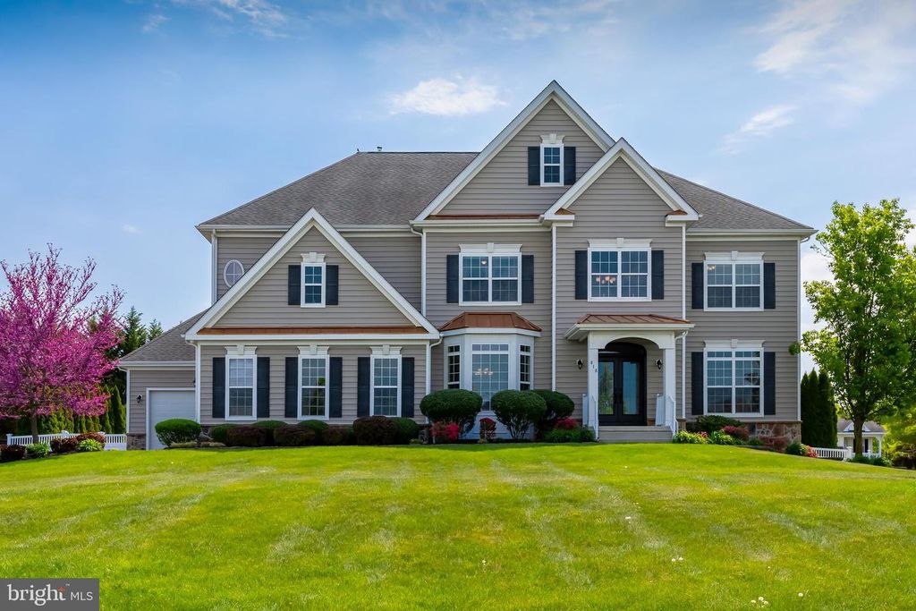 818 DERIUS DR, Mickleton, NJ 08056