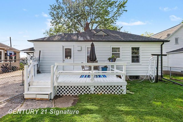 609 S Alp Street, Bay City, MI 48706