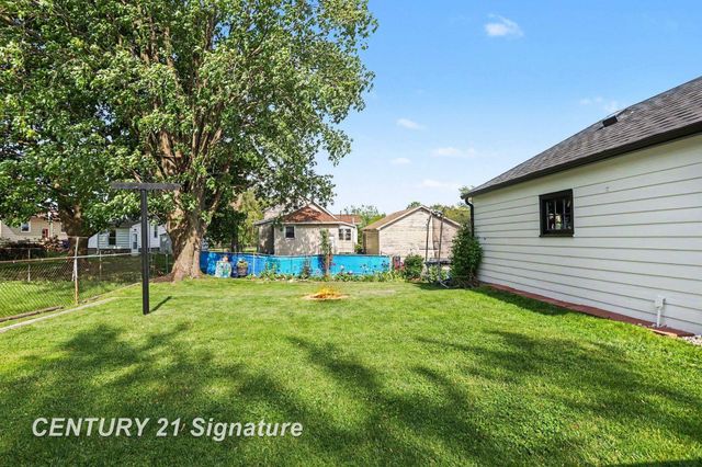 609 S Alp Street, Bay City, MI 48706