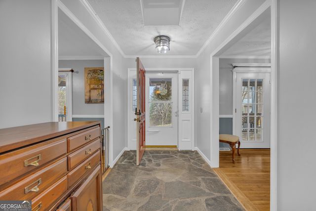 108 Dodge Lane, Lakemont, GA 30552