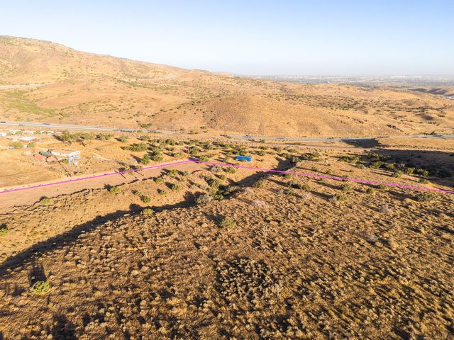Vic Carson Mesa Rd Rough, Palmdale, CA 93550
