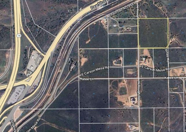 Vic Carson Mesa Rd Rough, Palmdale, CA 93550