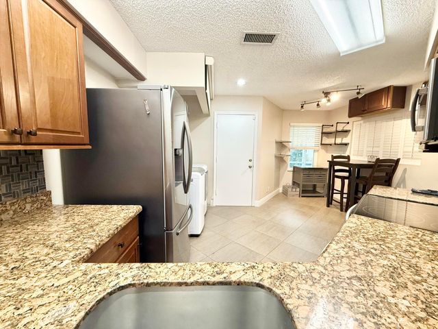 9190 Boca Gardens Parkway B, Boca Raton, FL 33496