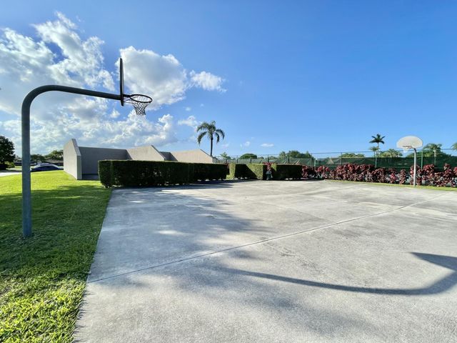 9190 Boca Gardens Parkway B, Boca Raton, FL 33496
