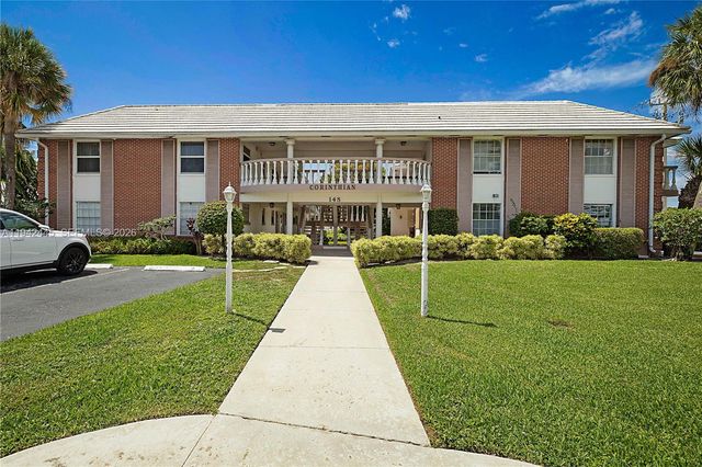148 Yacht Club Drive 10, North Palm Beach, FL 33408