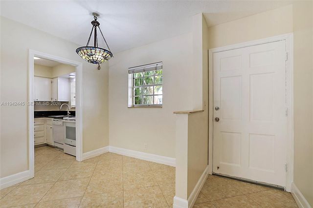 148 Yacht Club Drive 10, North Palm Beach, FL 33408