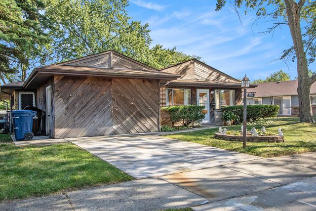 505 Wildwood Drive, Park Forest, IL 60466