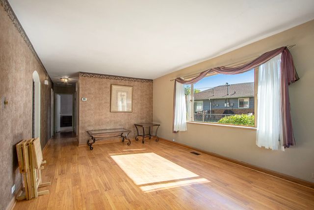 505 Wildwood Drive, Park Forest, IL 60466