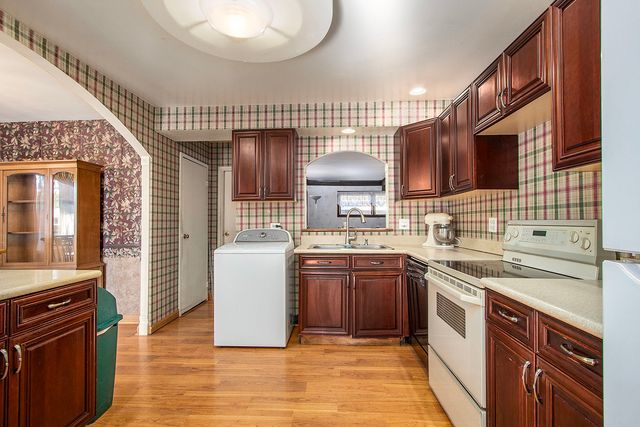 505 Wildwood Drive, Park Forest, IL 60466