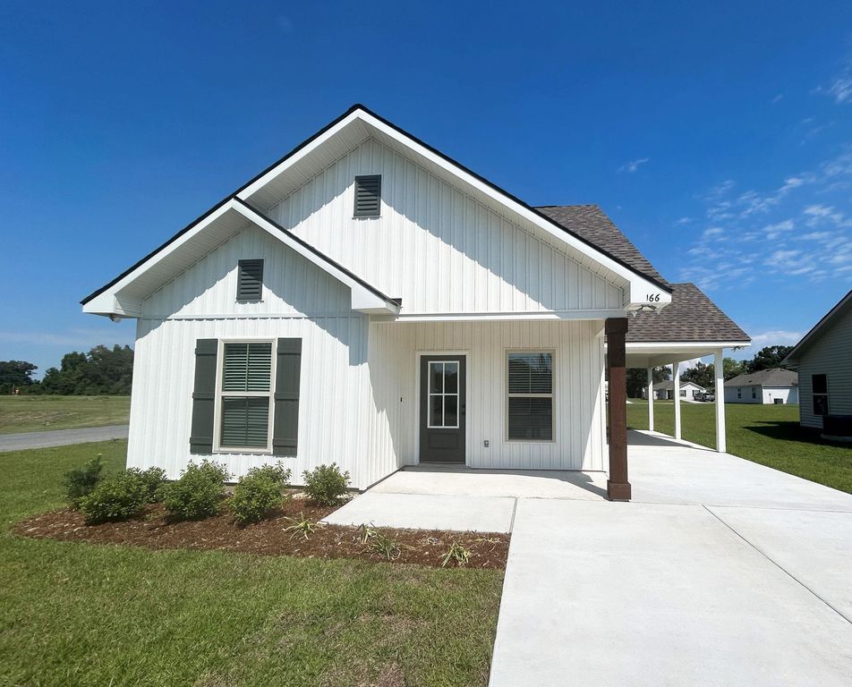 166 Calumet St, Thibodaux, LA 70301