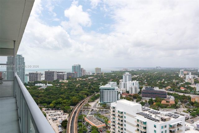 79 SW 12th St 3412-S, Miami, FL 33130