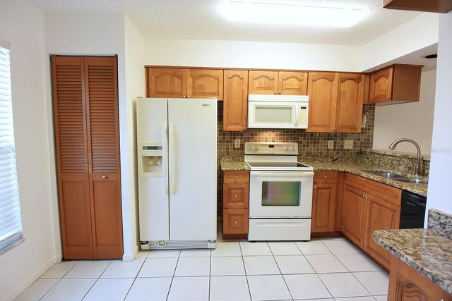 4908 MYRTLE OAK DRIVE 12, New Port Richey, FL 34653