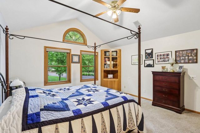 355 Maple Heights ROAD, Marshall, WI 53559