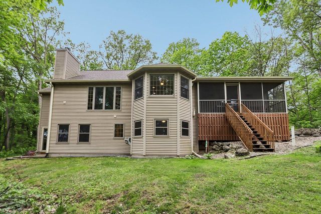 355 Maple Heights ROAD, Marshall, WI 53559