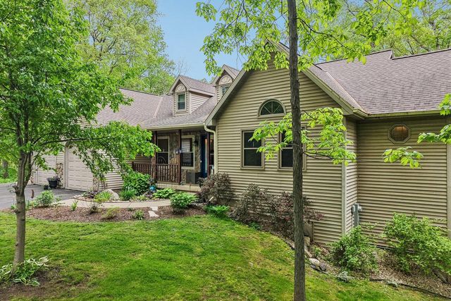 355 Maple Heights ROAD, Marshall, WI 53559