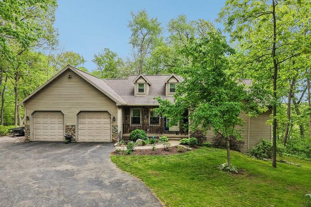 355 Maple Heights ROAD, Marshall, WI 53559