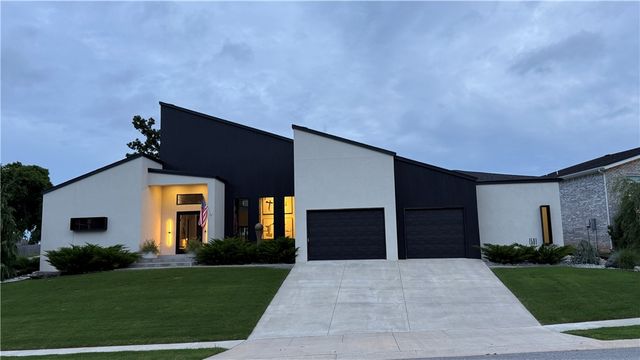 1501 Westridge Lane, Centerton, AR 72719