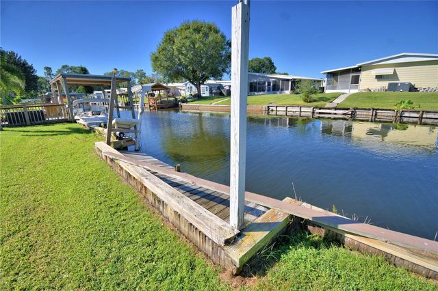 160 BONNIE DRIVE, Auburndale, FL 33823