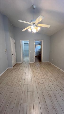 9405 HIDDEN WATER CIRCLE, Riverview, FL 33578