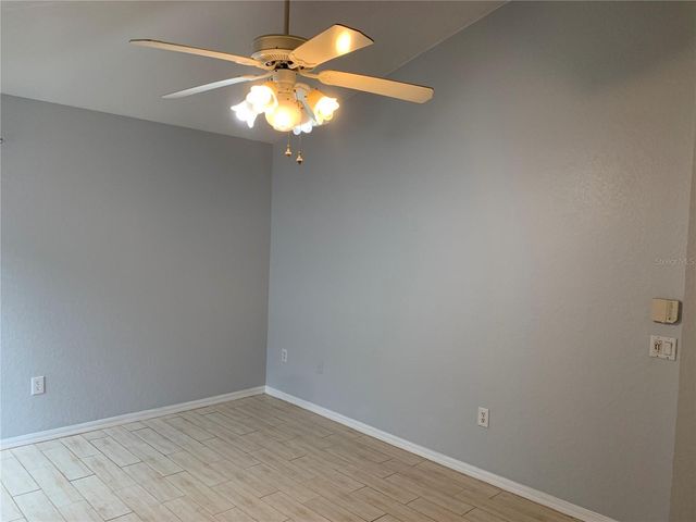 9405 HIDDEN WATER CIRCLE, Riverview, FL 33578