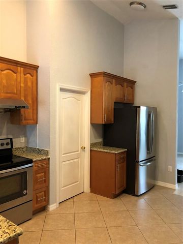 9405 HIDDEN WATER CIRCLE, Riverview, FL 33578