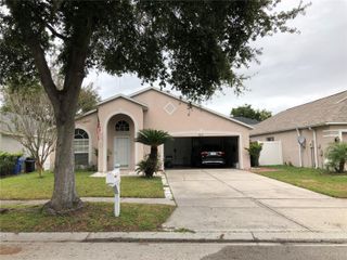 9405 HIDDEN WATER CIRCLE, Riverview, FL 33578