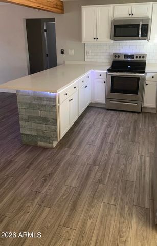 3027 N 37th Street 7, Phoenix, AZ 85018