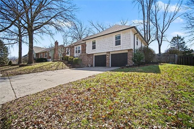 5107 NW 67th Street, Kansas City, MO 64151