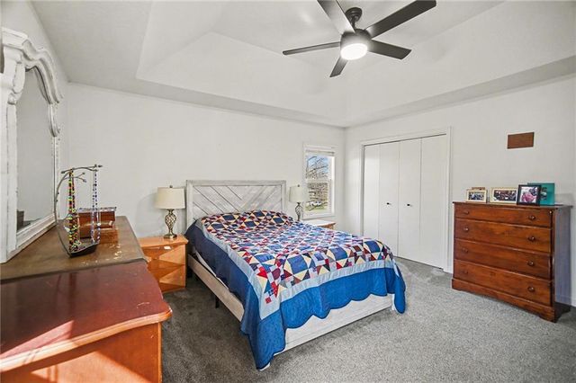 5107 NW 67th Street, Kansas City, MO 64151