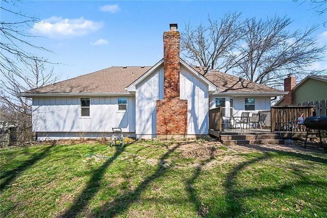 5107 NW 67th Street, Kansas City, MO 64151