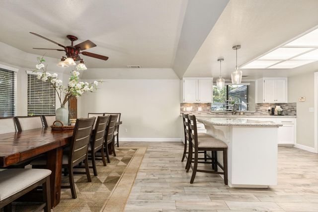 5837 W Stewart Avenue, Visalia, CA 93291