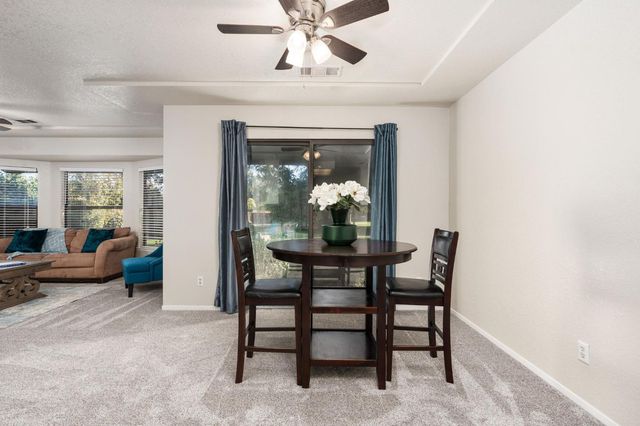 5837 W Stewart Avenue, Visalia, CA 93291