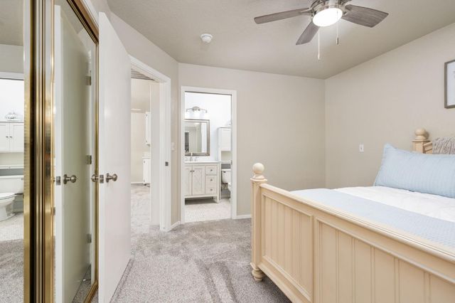 5837 W Stewart Avenue, Visalia, CA 93291